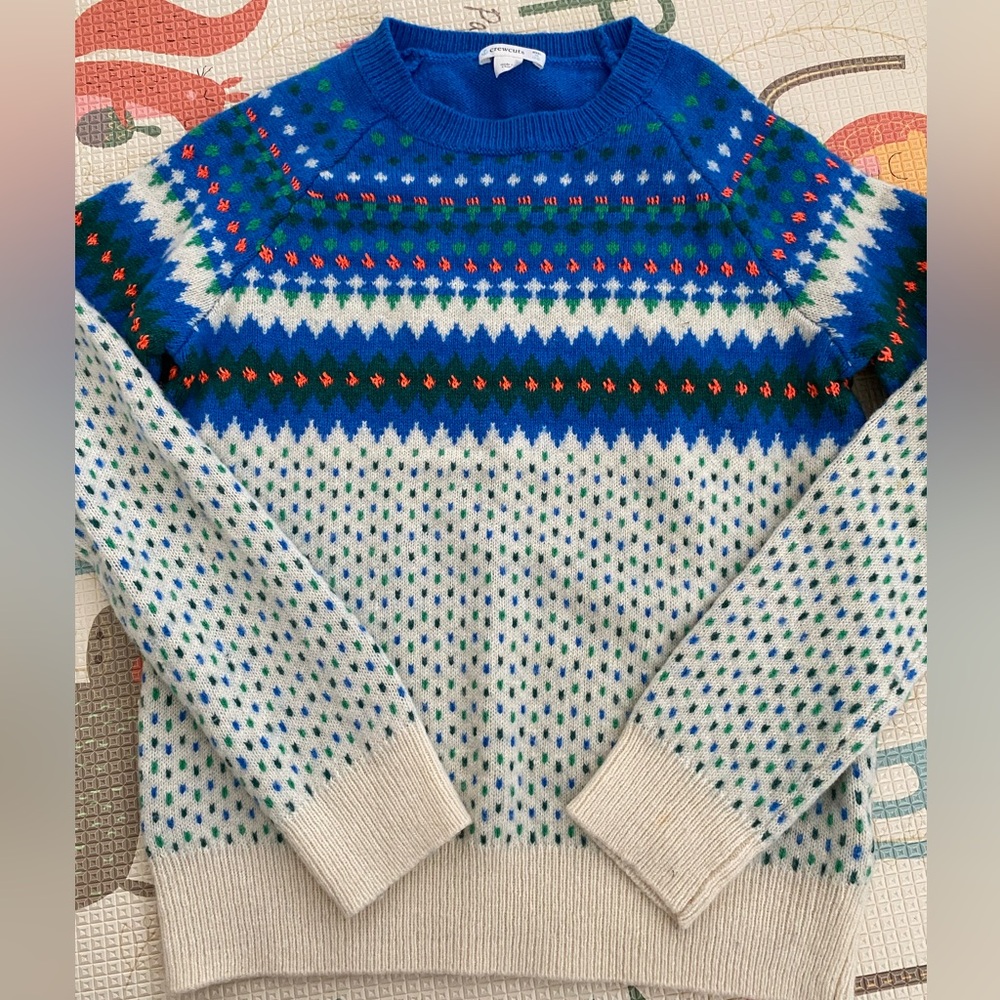 Men's Blue and White Patterned Sweater